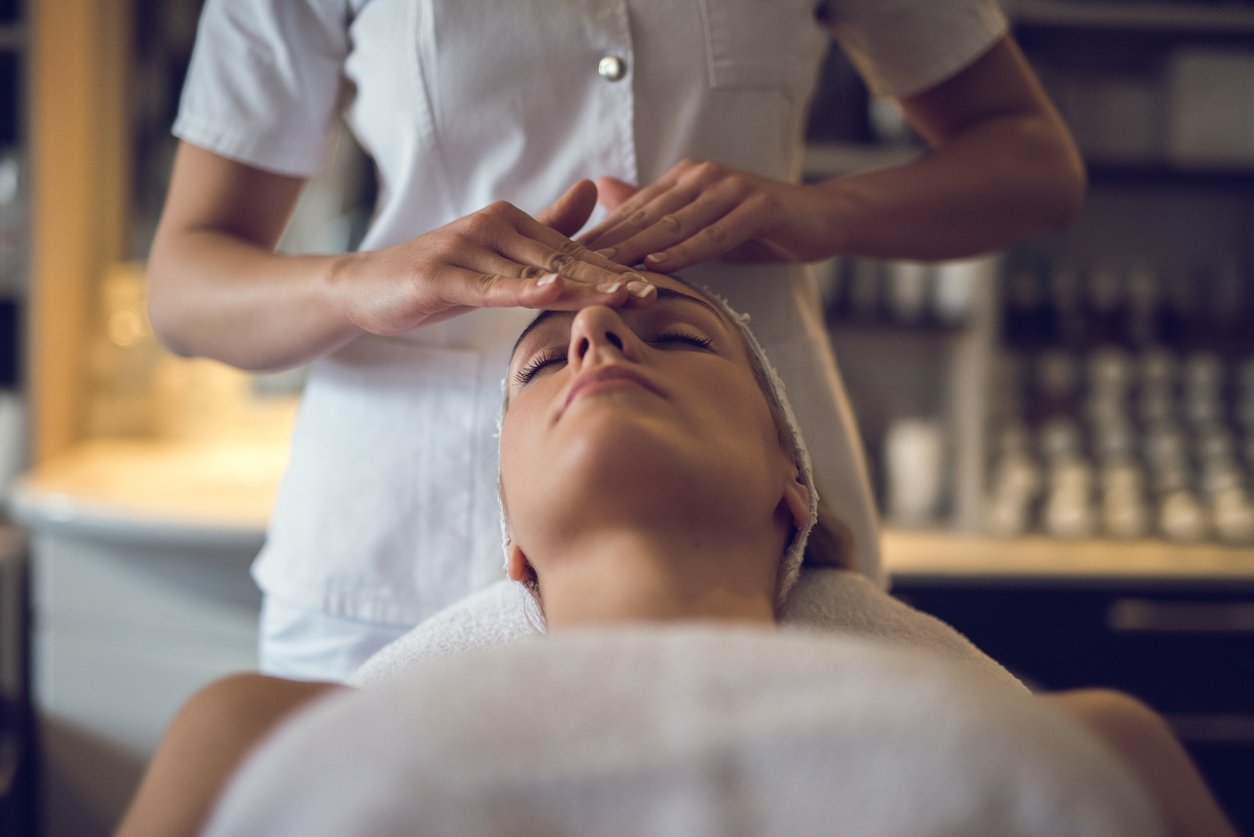 Close Up Young Women Enjoying Head Massage